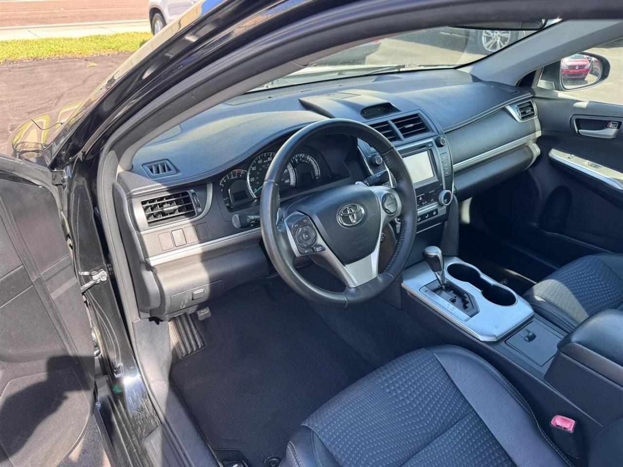 Toyota Camry 4dr Sdn I4 Auto SE Sport Limited Edition (Natl) 2012