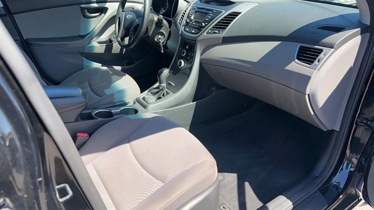 Hyundai Elantra 4dr Sdn Auto SE (Ulsan Plant) 2014