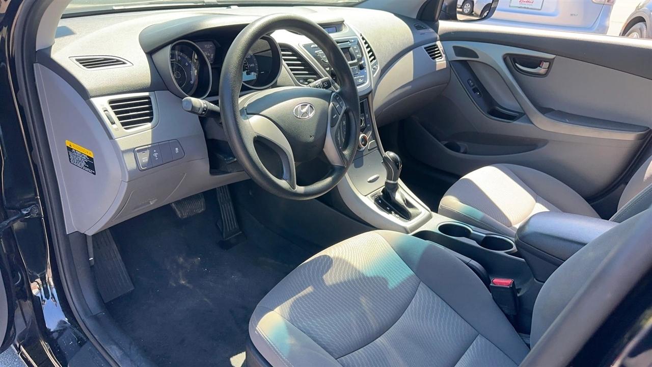 Hyundai Elantra 4dr Sdn Auto SE (Ulsan Plant) 2014