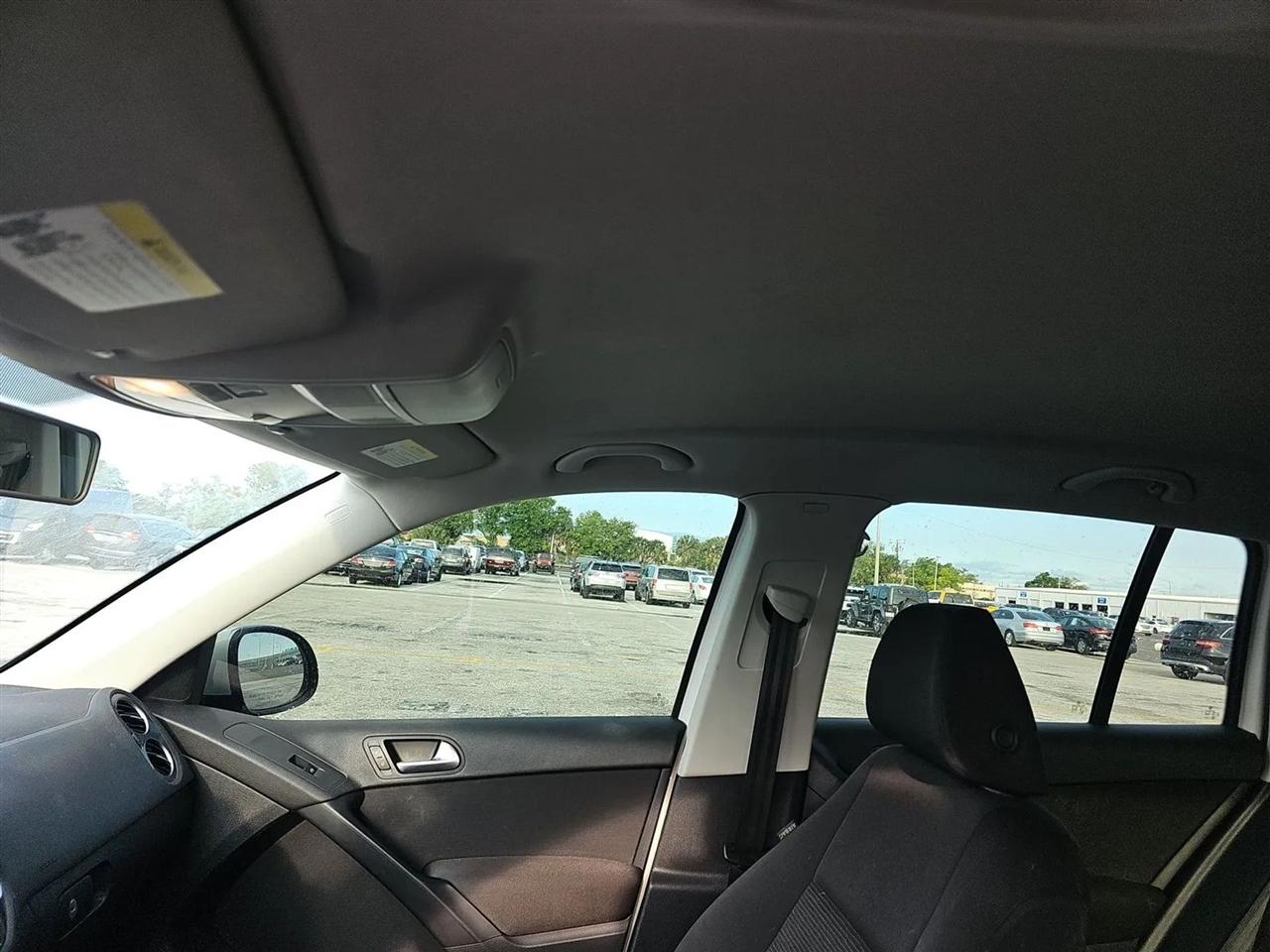 Volkswagen Tiguan 2.0T S FWD 2017