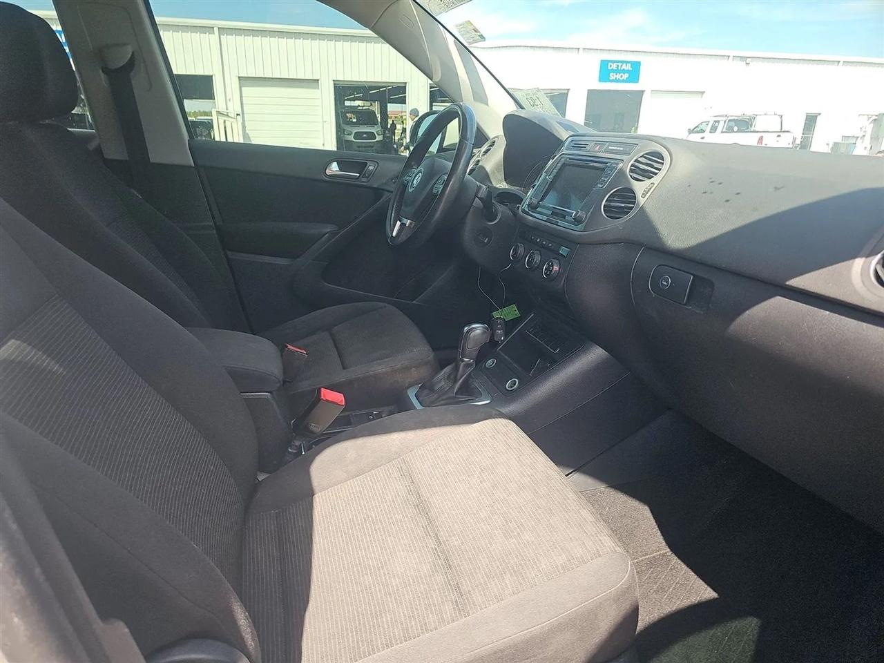 Volkswagen Tiguan 2.0T S FWD 2017