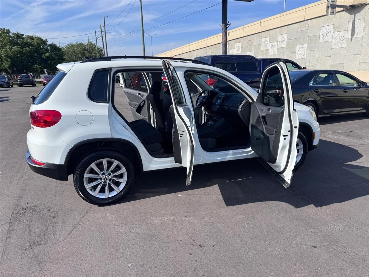 Volkswagen Tiguan 2.0T S FWD 2017