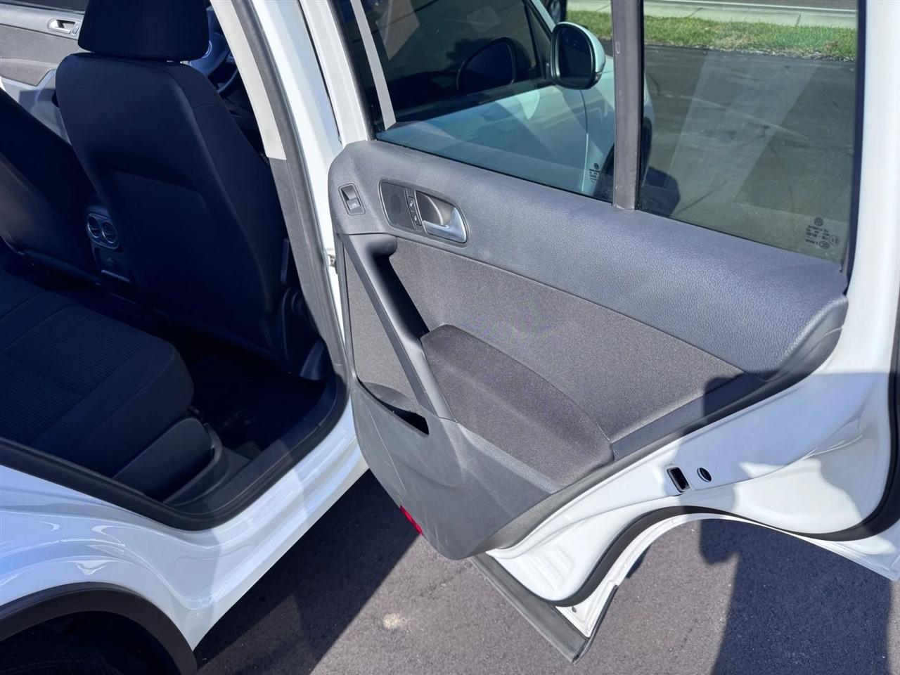 Volkswagen Tiguan 2.0T S FWD 2017