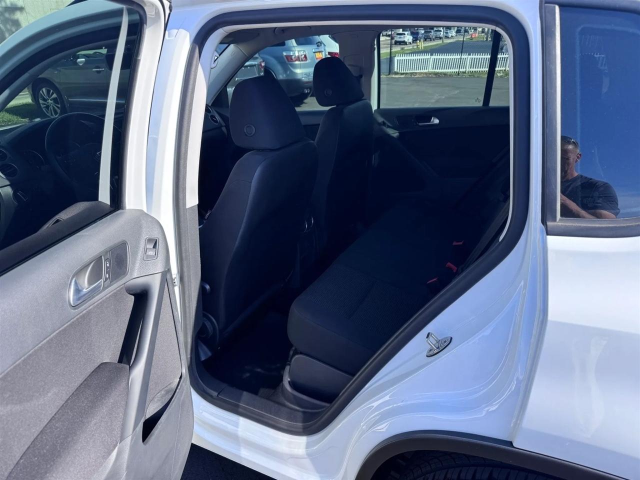 Volkswagen Tiguan 2.0T S FWD 2017