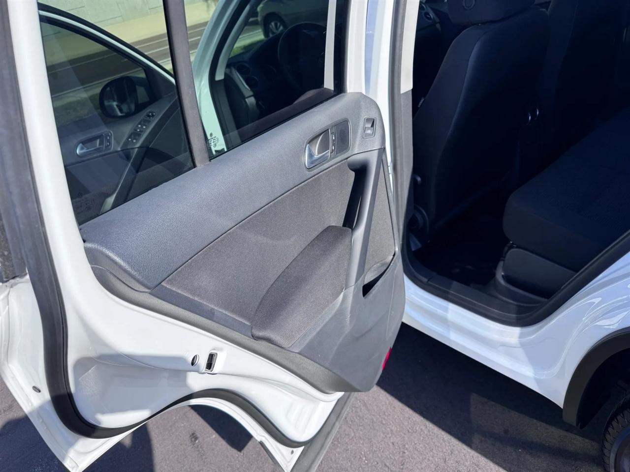 Volkswagen Tiguan 2.0T S FWD 2017