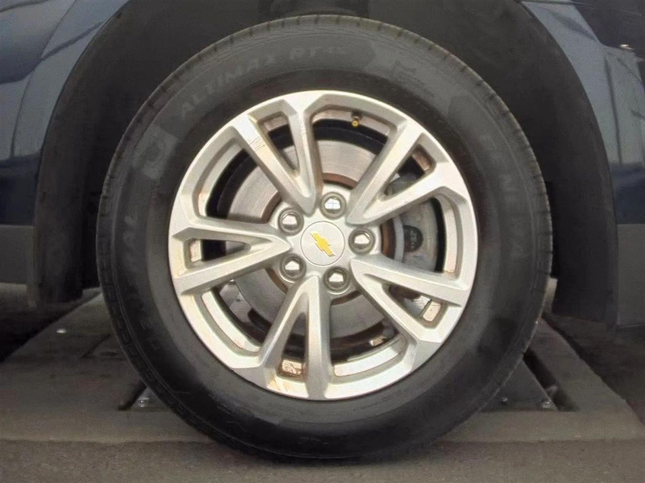 Chevrolet Equinox FWD 4dr LT w/1LT 2017