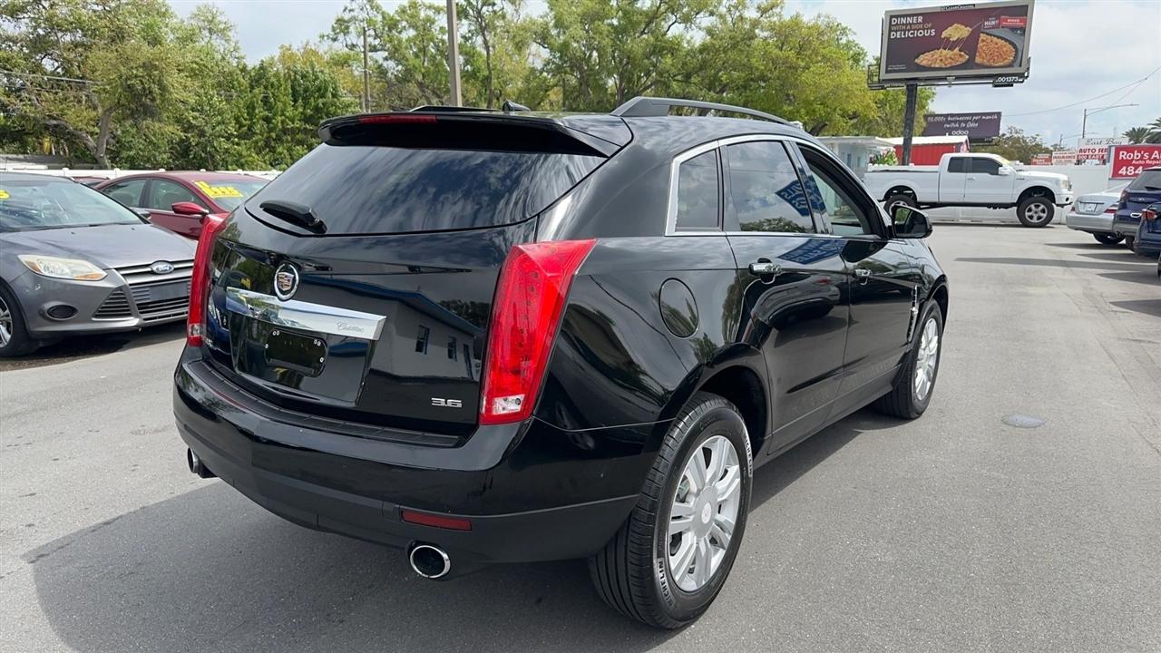 Cadillac SRX FWD 4dr Base 2012