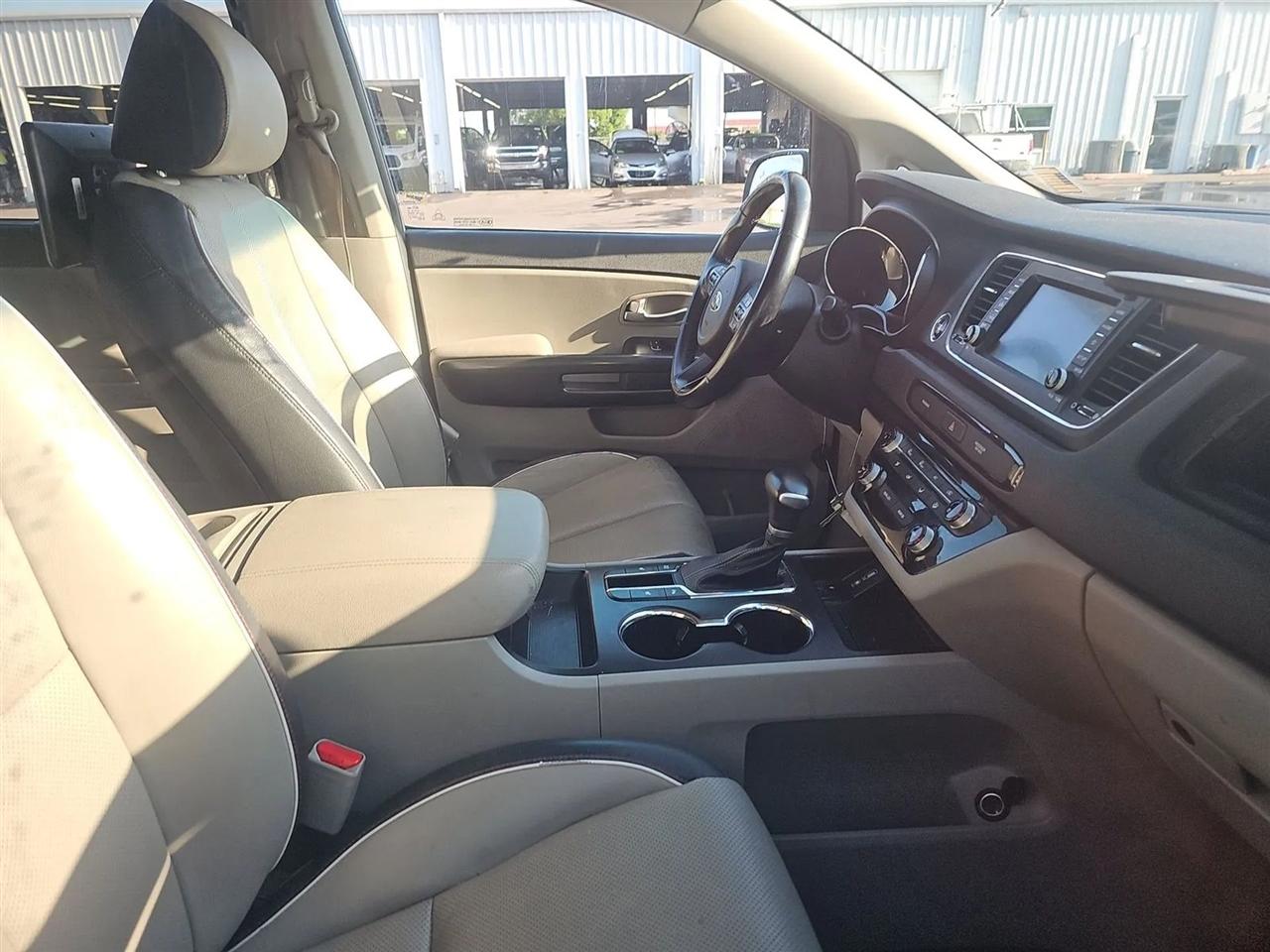 Kia Sedona EX FWD 2019