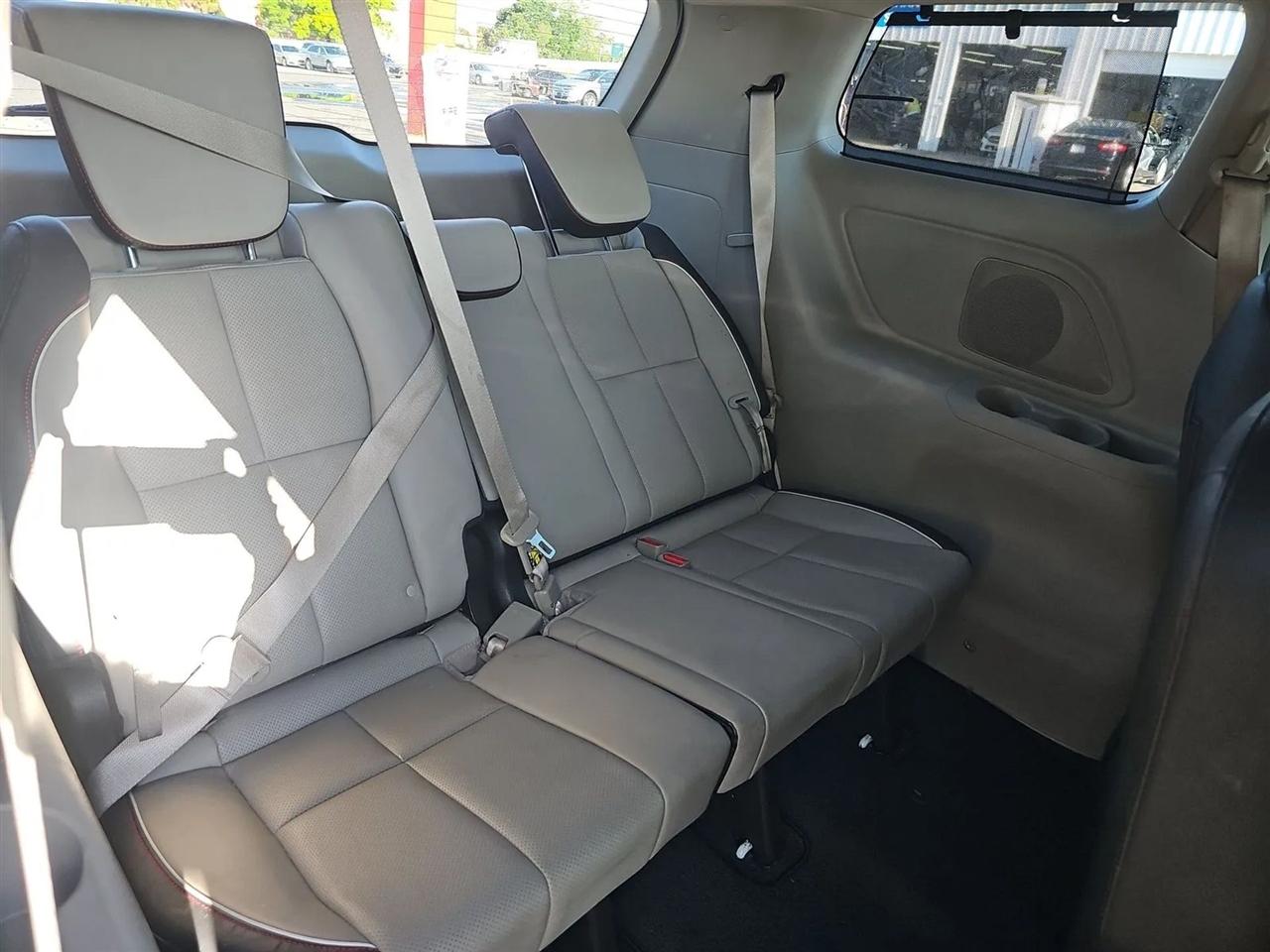 Kia Sedona EX FWD 2019