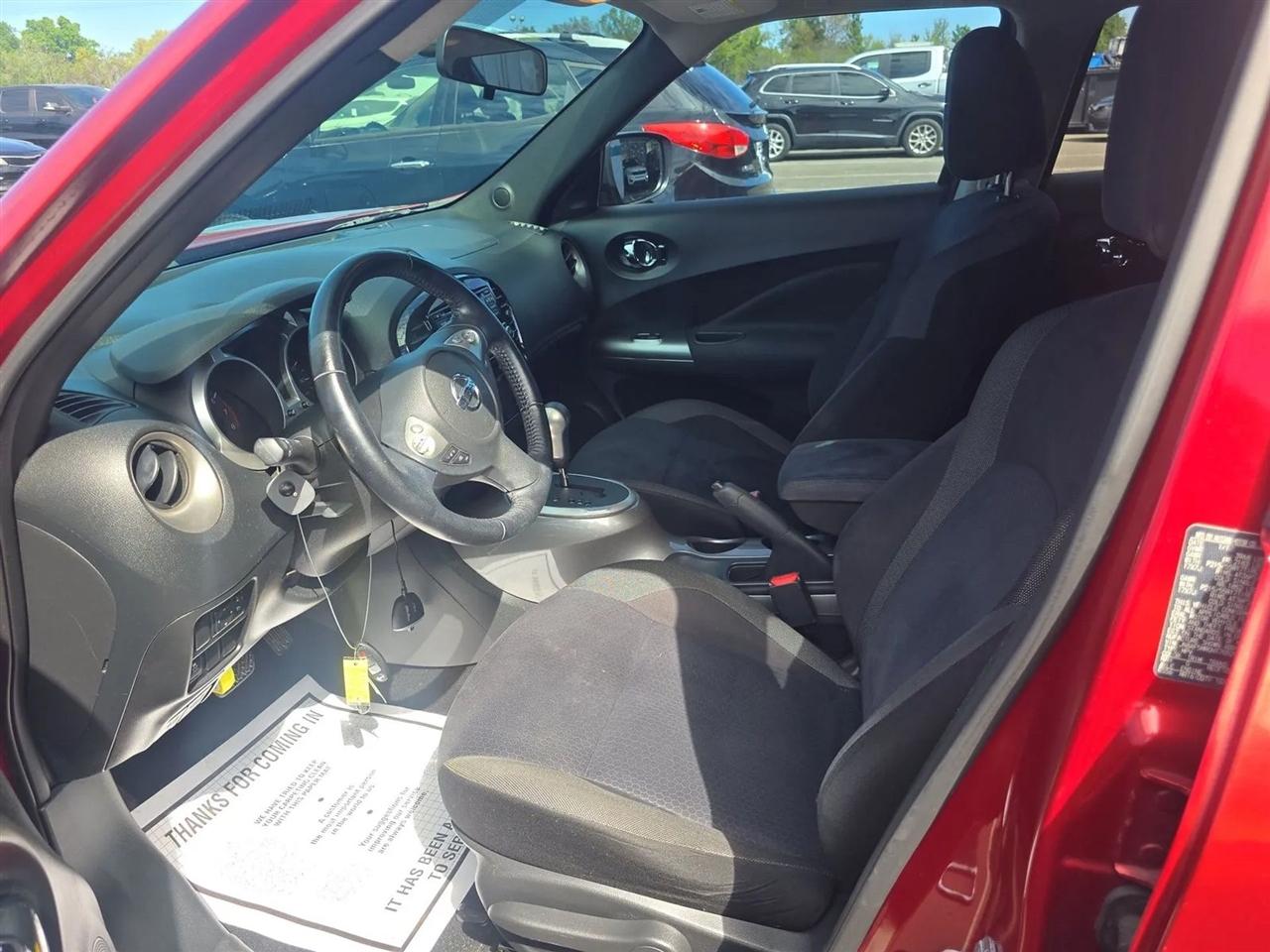 Nissan Juke FWD SV 2017