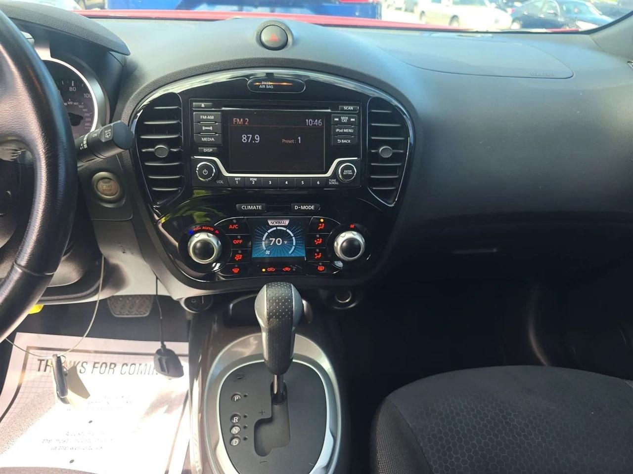 Nissan Juke FWD SV 2017