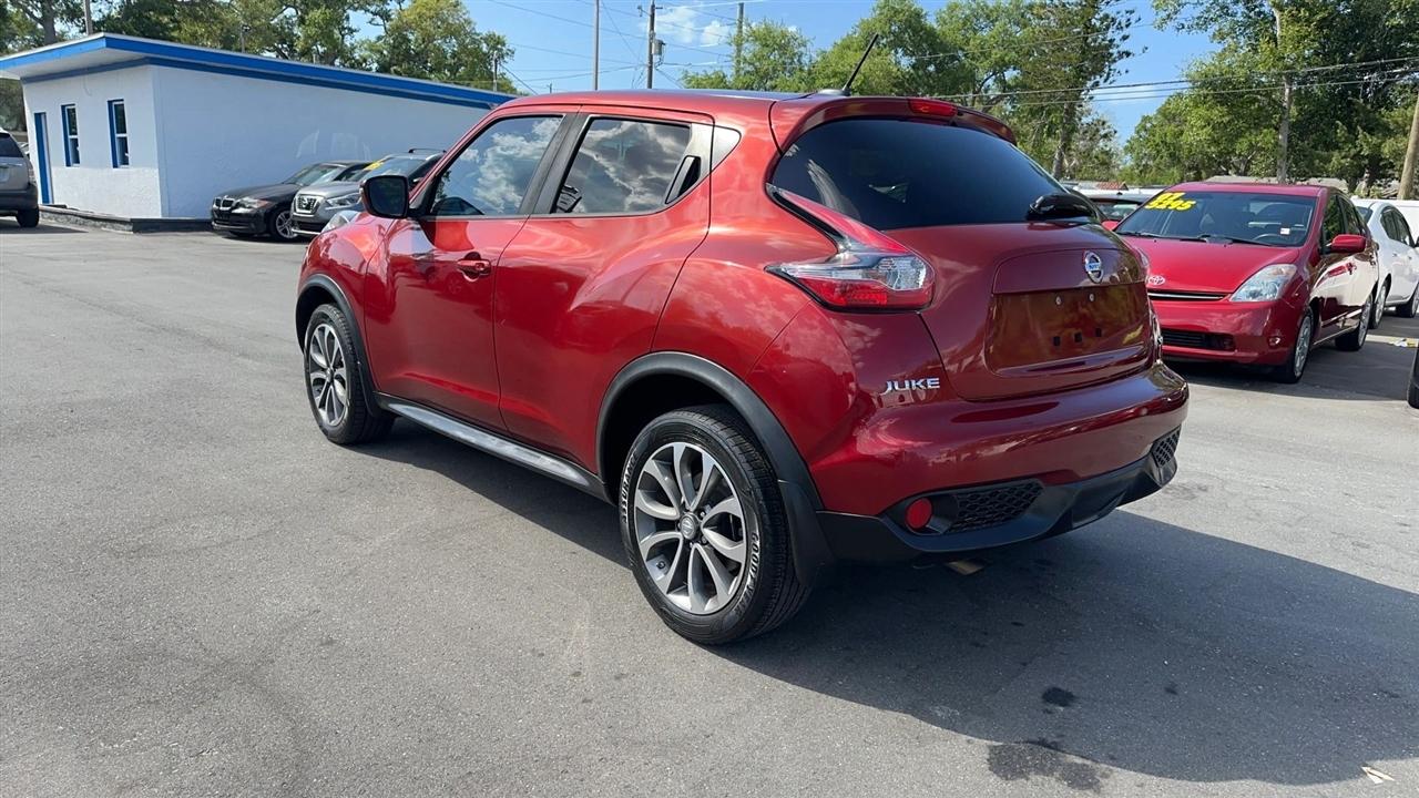 Nissan Juke FWD SV 2017