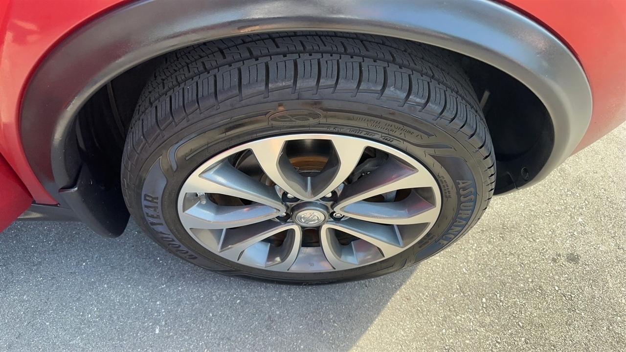 Nissan Juke FWD SV 2017