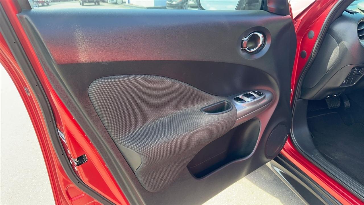 Nissan Juke FWD SV 2017