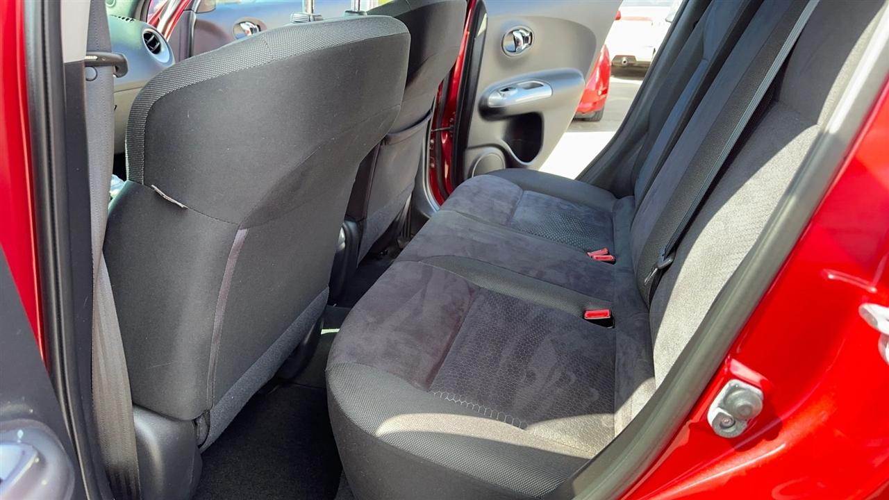 Nissan Juke FWD SV 2017