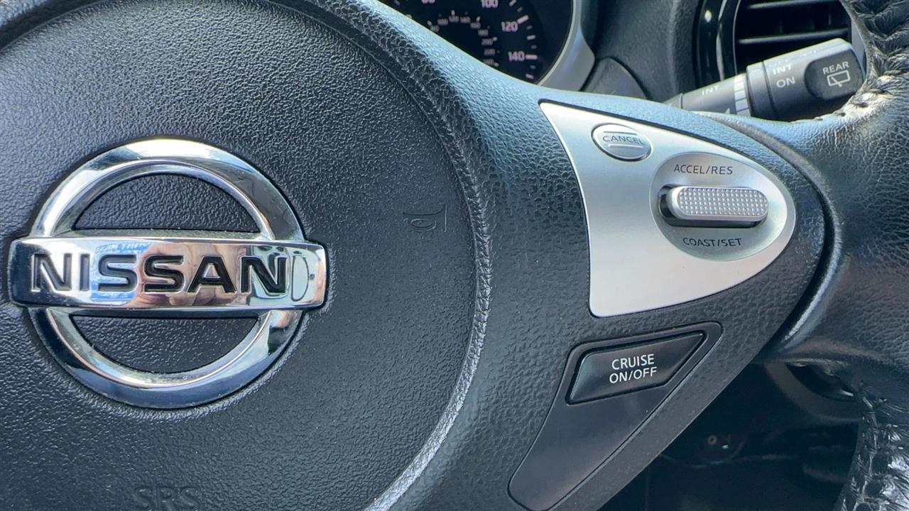 Nissan Juke FWD SV 2017