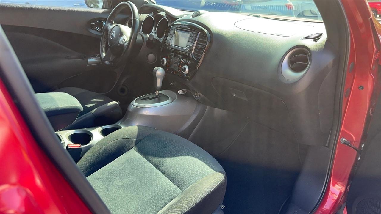 Nissan Juke FWD SV 2017