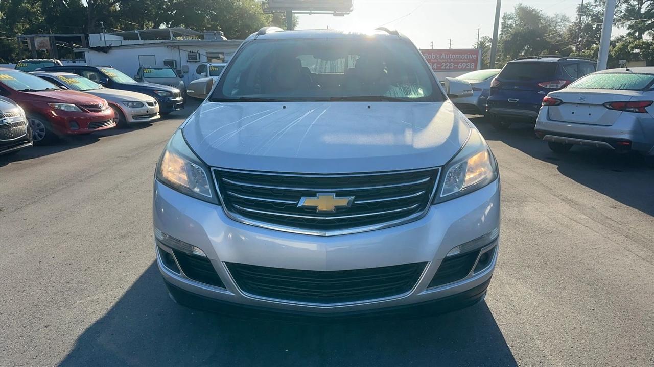 Chevrolet Traverse FWD 4dr LT w/2LT 2017