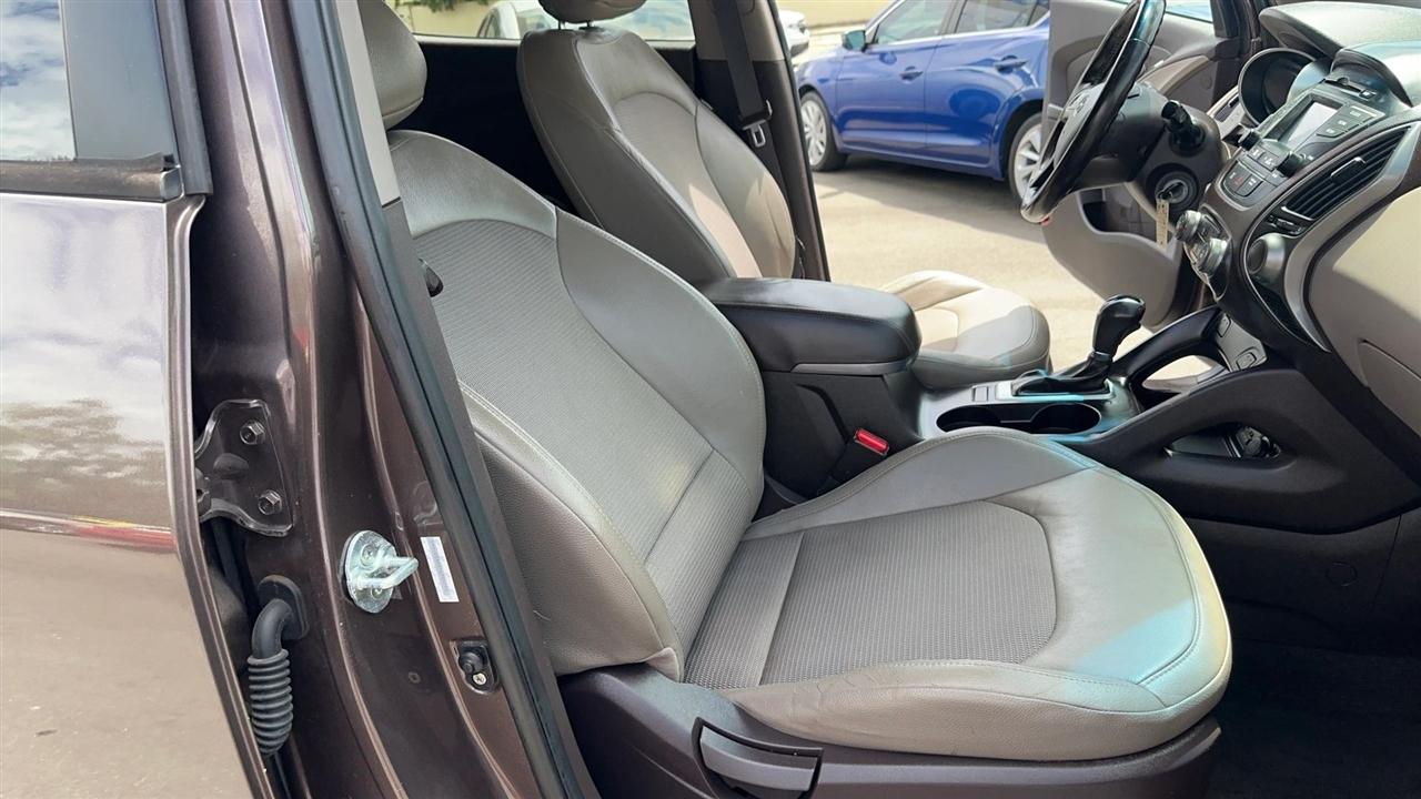 Hyundai Tucson FWD 4dr SE 2015