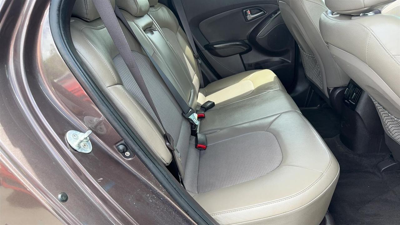 Hyundai Tucson FWD 4dr SE 2015