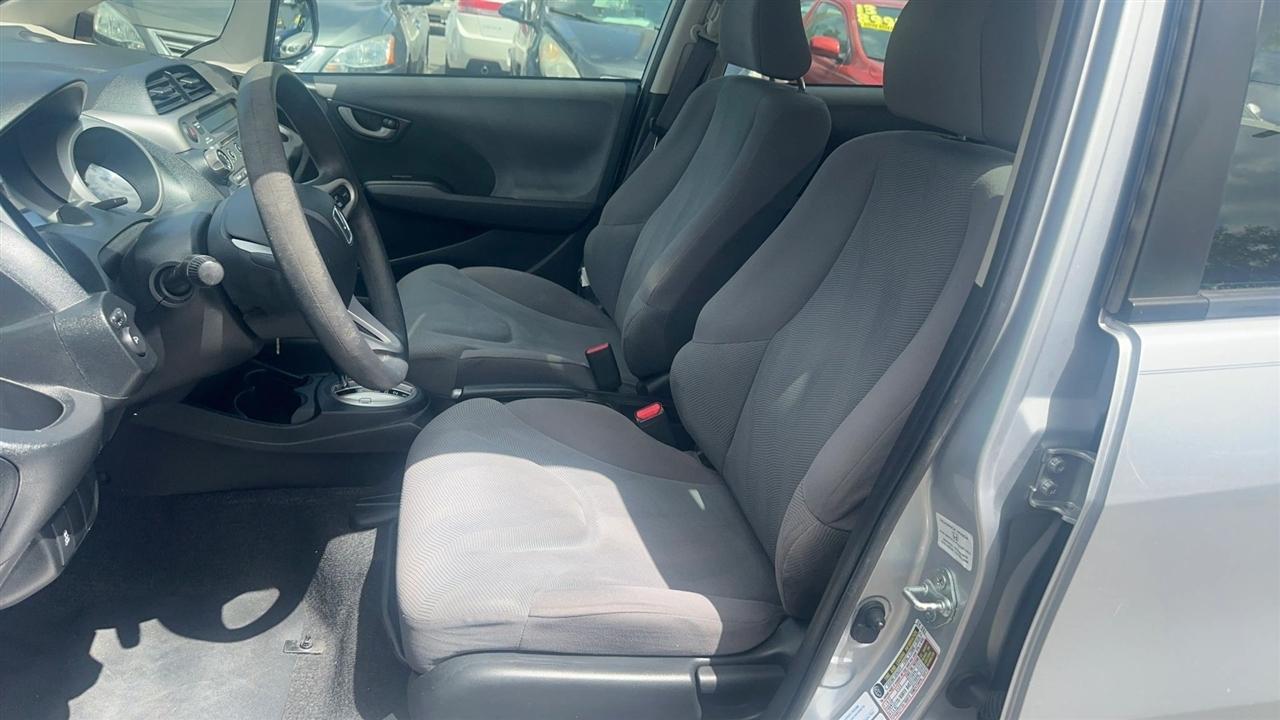 Honda Fit 5dr HB Auto 2013