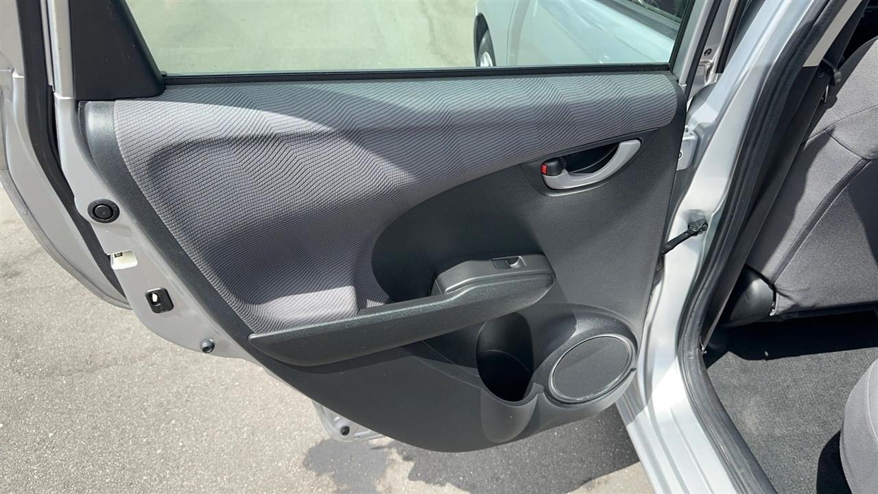 Honda Fit 5dr HB Auto 2013