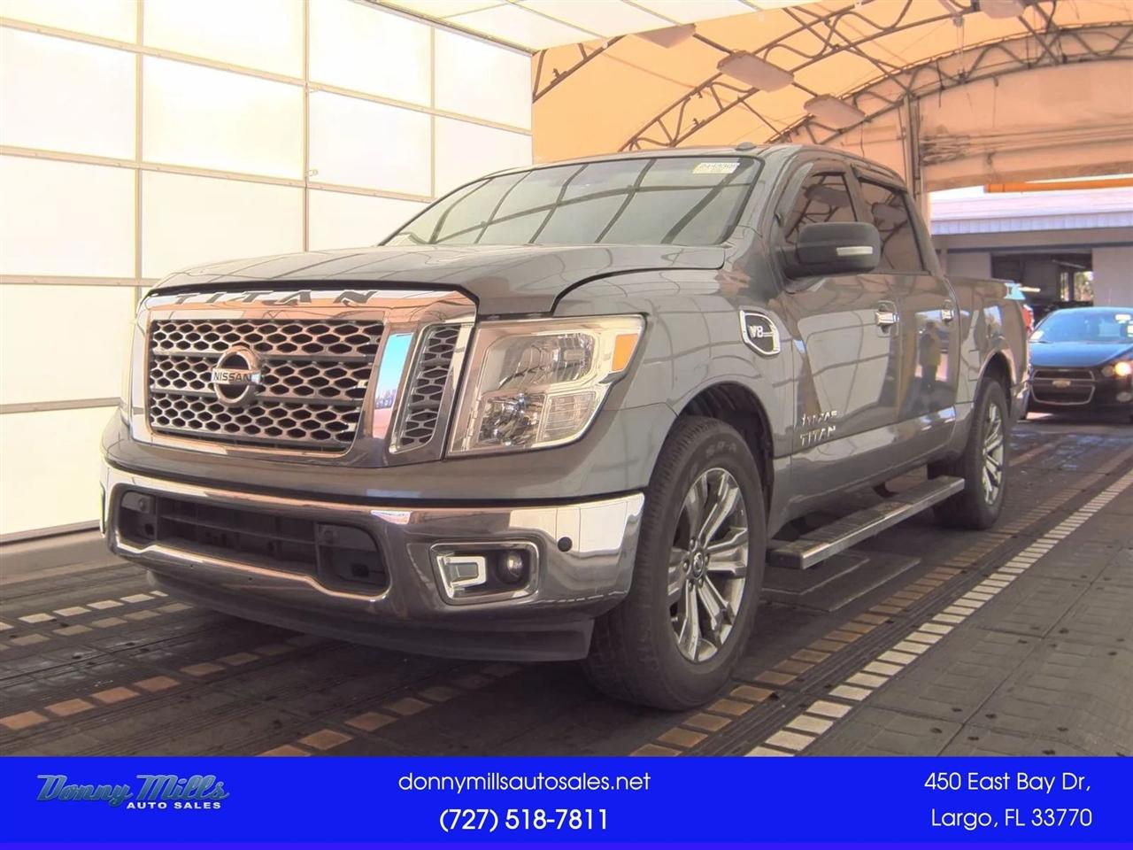 Nissan Titan 4x2 Crew Cab SV 2017