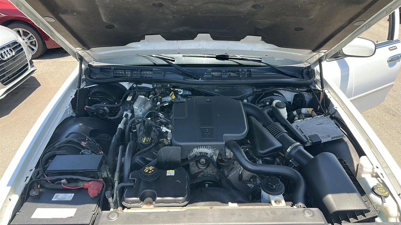 Mercury Grand Marquis 4dr Sdn LS 2011
