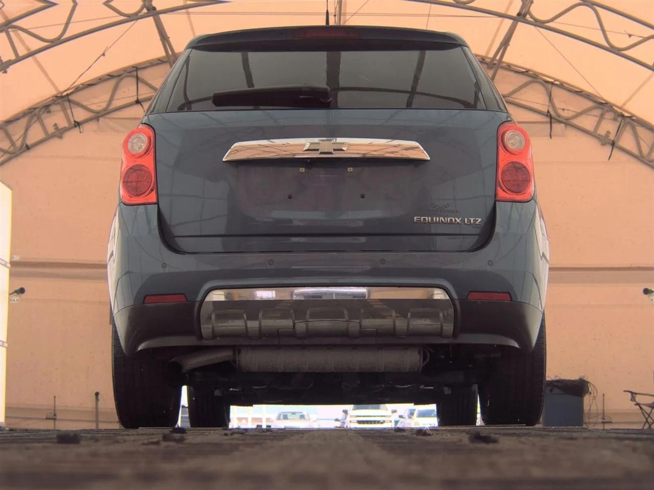 Chevrolet Equinox FWD 4dr LTZ 2011