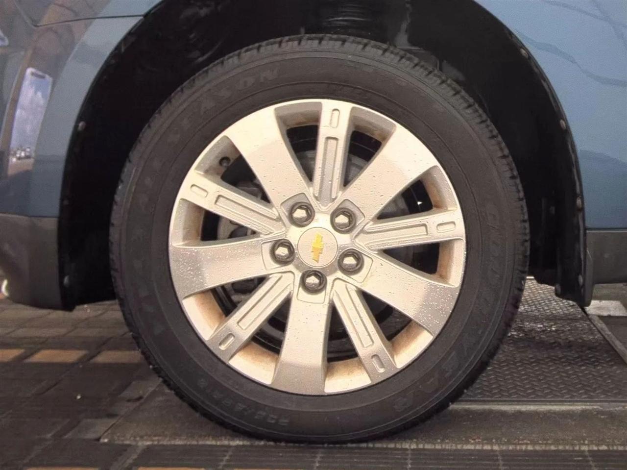 Chevrolet Equinox FWD 4dr LTZ 2011