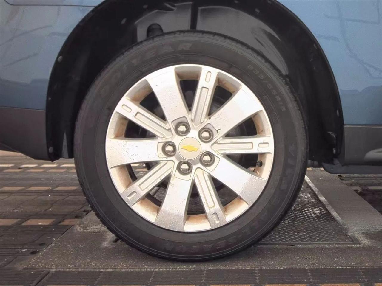 Chevrolet Equinox FWD 4dr LTZ 2011