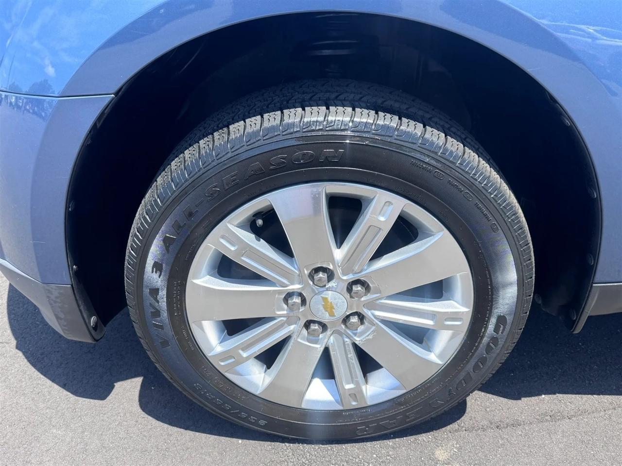 Chevrolet Equinox FWD 4dr LTZ 2011