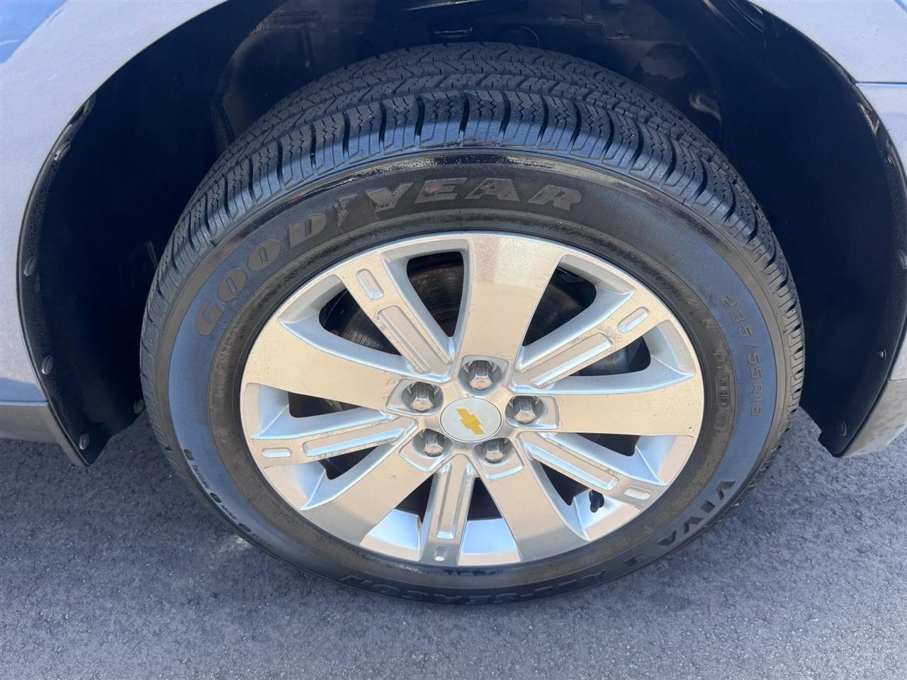 Chevrolet Equinox FWD 4dr LTZ 2011