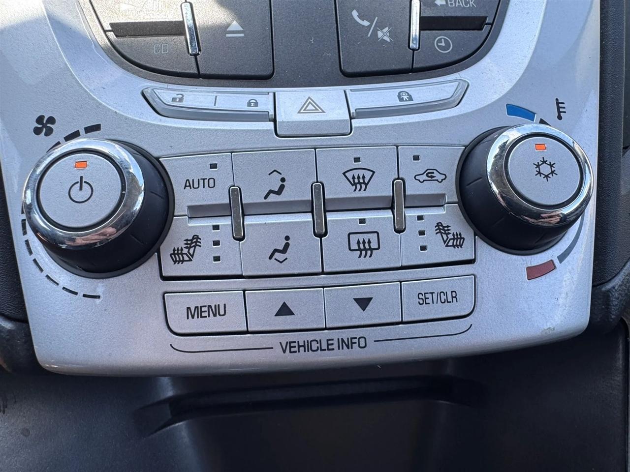 Chevrolet Equinox FWD 4dr LTZ 2011