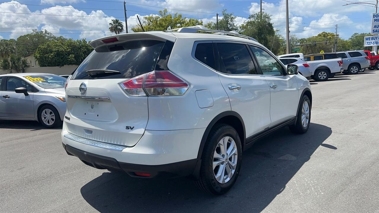 Nissan Rogue FWD 4dr SV 2016