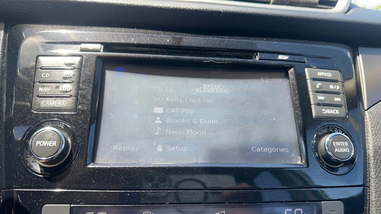 Nissan Rogue FWD 4dr SV 2016