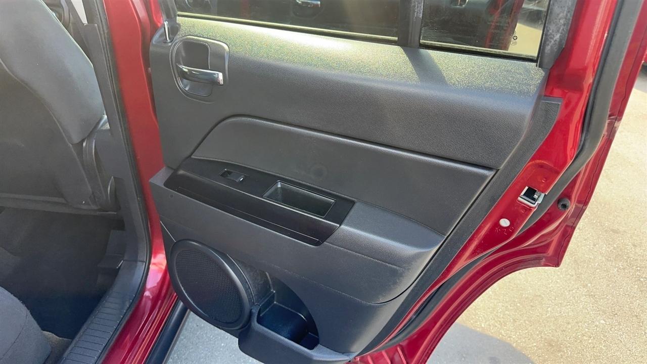 Jeep Patriot 4WD 4dr Latitude 2014