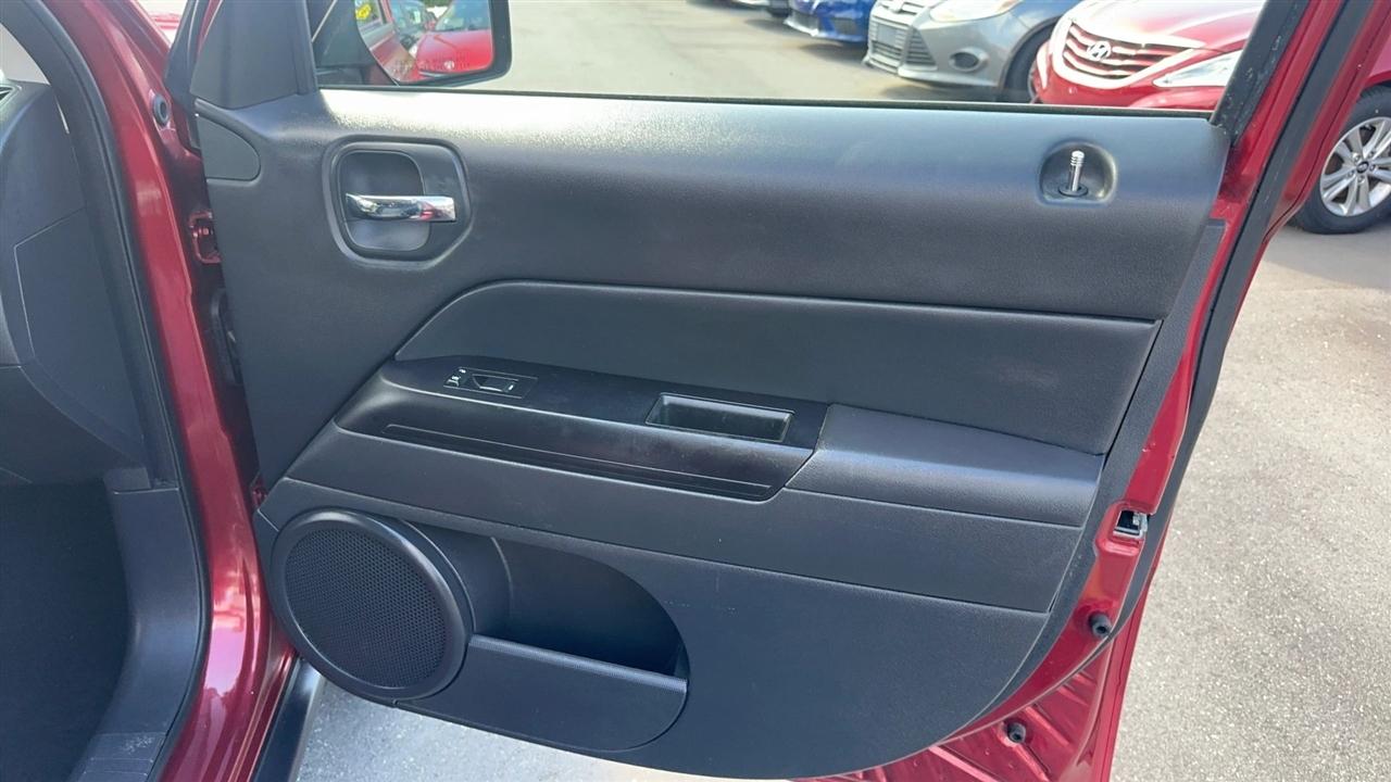 Jeep Patriot 4WD 4dr Latitude 2014