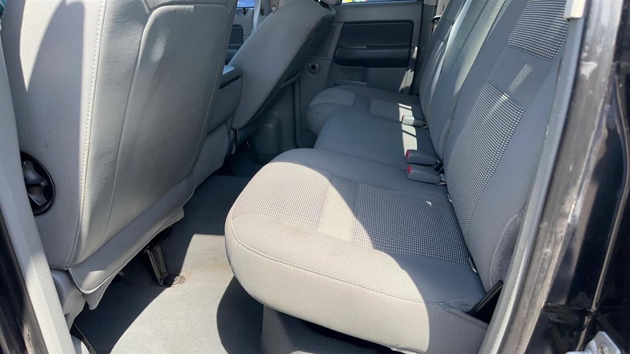 Dodge Ram 1500 2WD Quad Cab 140.5" SLT 2007