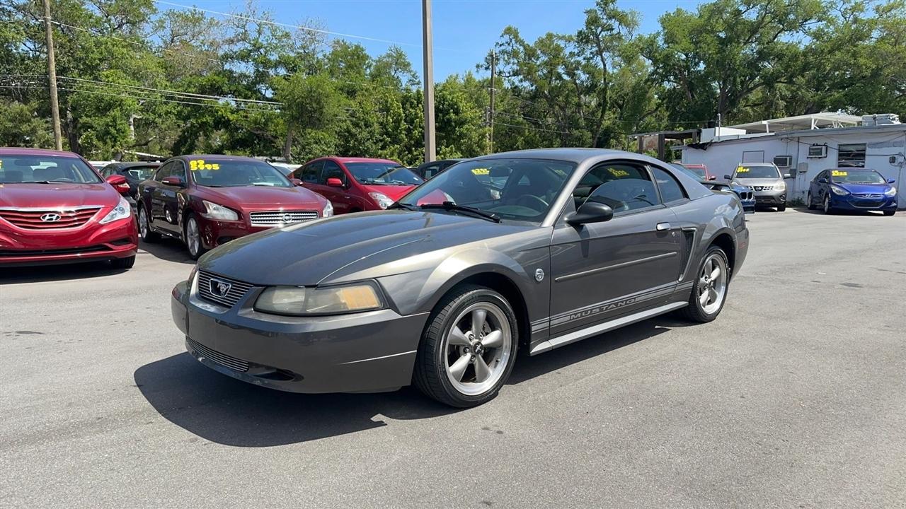 Ford Mustang 2dr Cpe Standard 2004