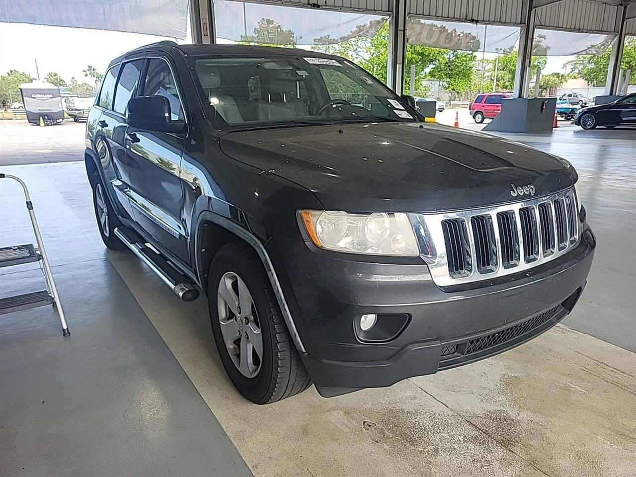 Jeep Grand Cherokee RWD 4dr Laredo 2011