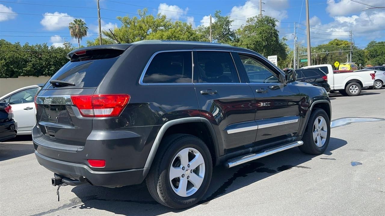 Jeep Grand Cherokee RWD 4dr Laredo 2011