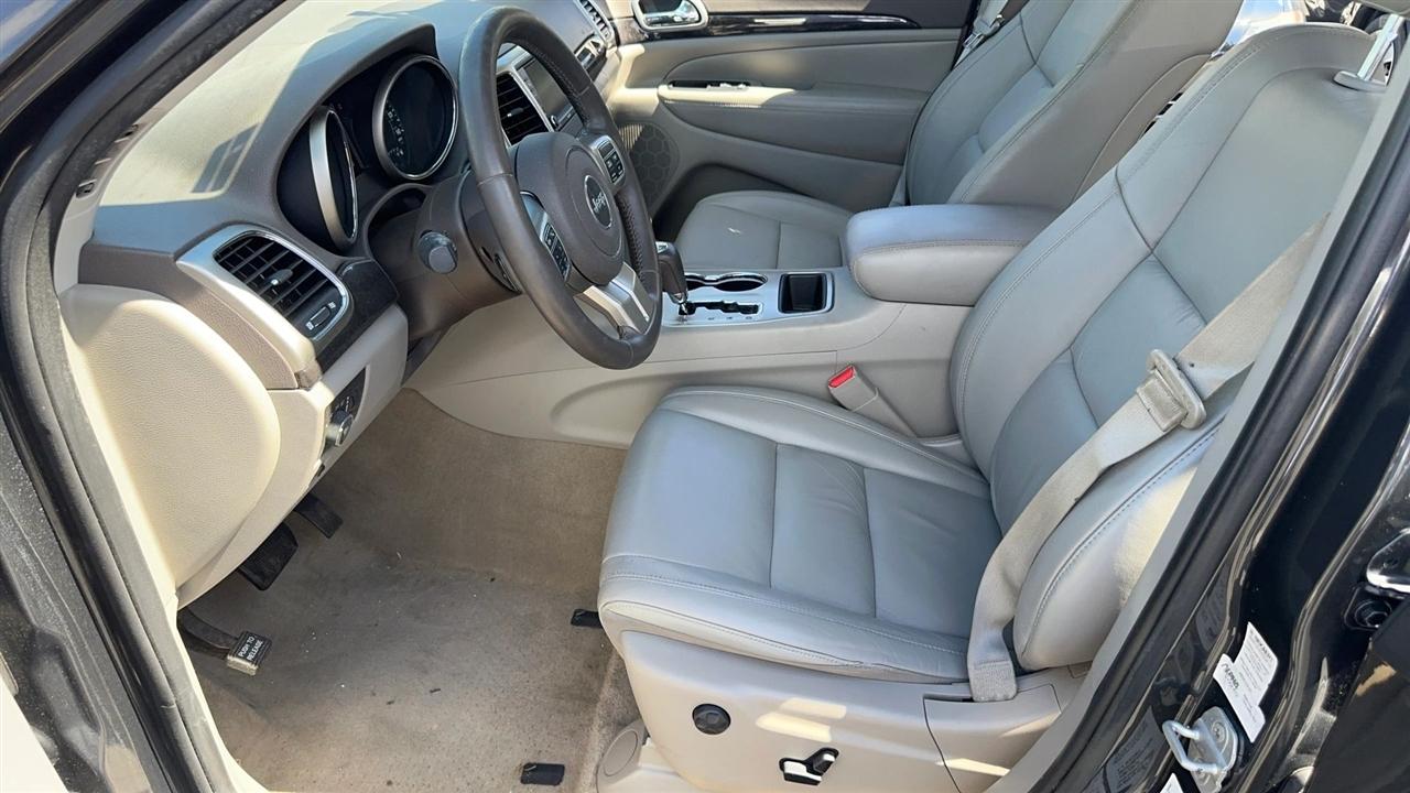 Jeep Grand Cherokee RWD 4dr Laredo 2011
