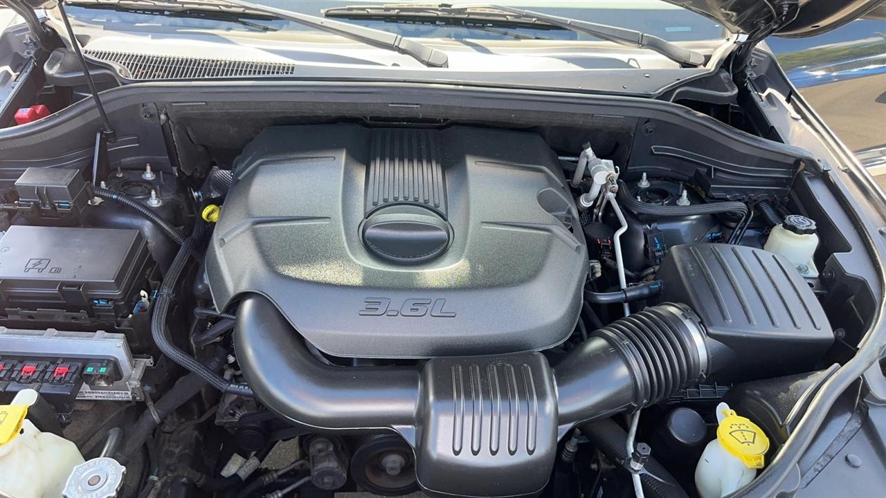 Jeep Grand Cherokee RWD 4dr Laredo 2011