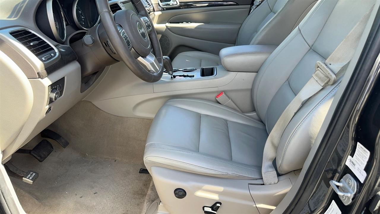 Jeep Grand Cherokee RWD 4dr Laredo 2011