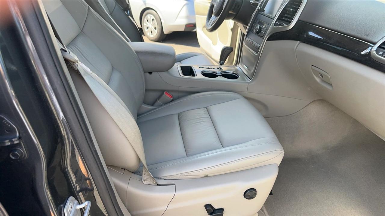 Jeep Grand Cherokee RWD 4dr Laredo 2011
