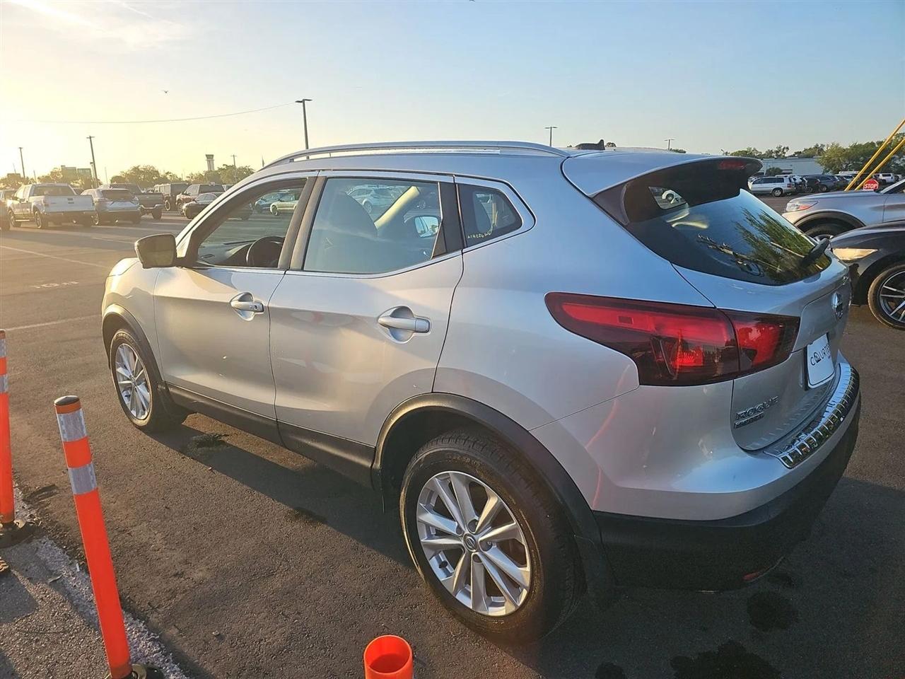 Nissan Rogue Sport AWD SV 2017