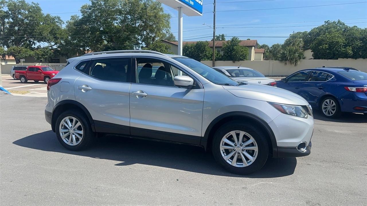 Nissan Rogue Sport AWD SV 2017