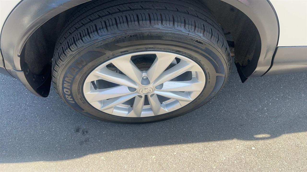 Nissan Rogue Sport AWD SV 2017