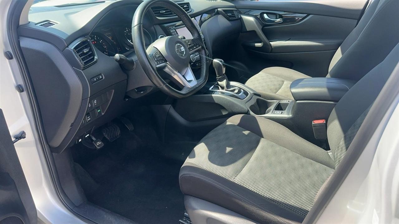Nissan Rogue Sport AWD SV 2017